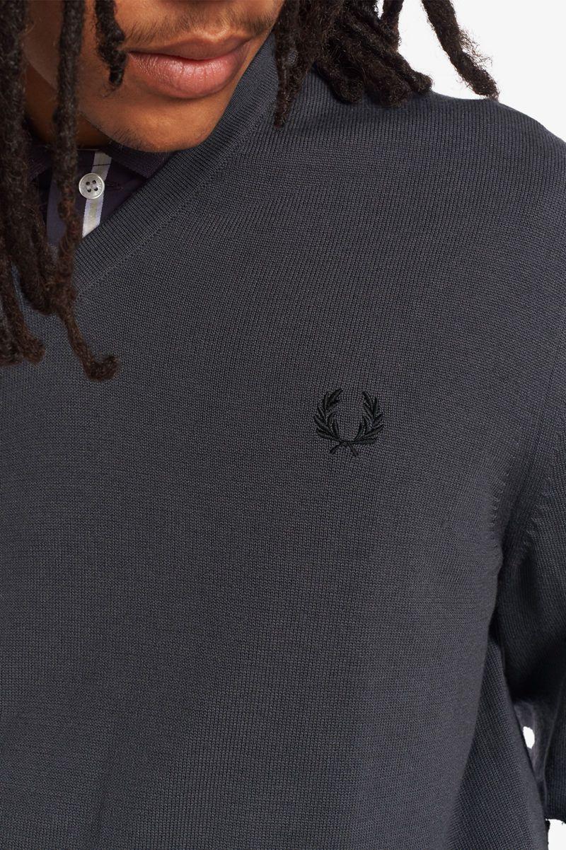 Black Fred Perry Classic V-Neck Jumper Men's Knitwear | PH 1294CTVE